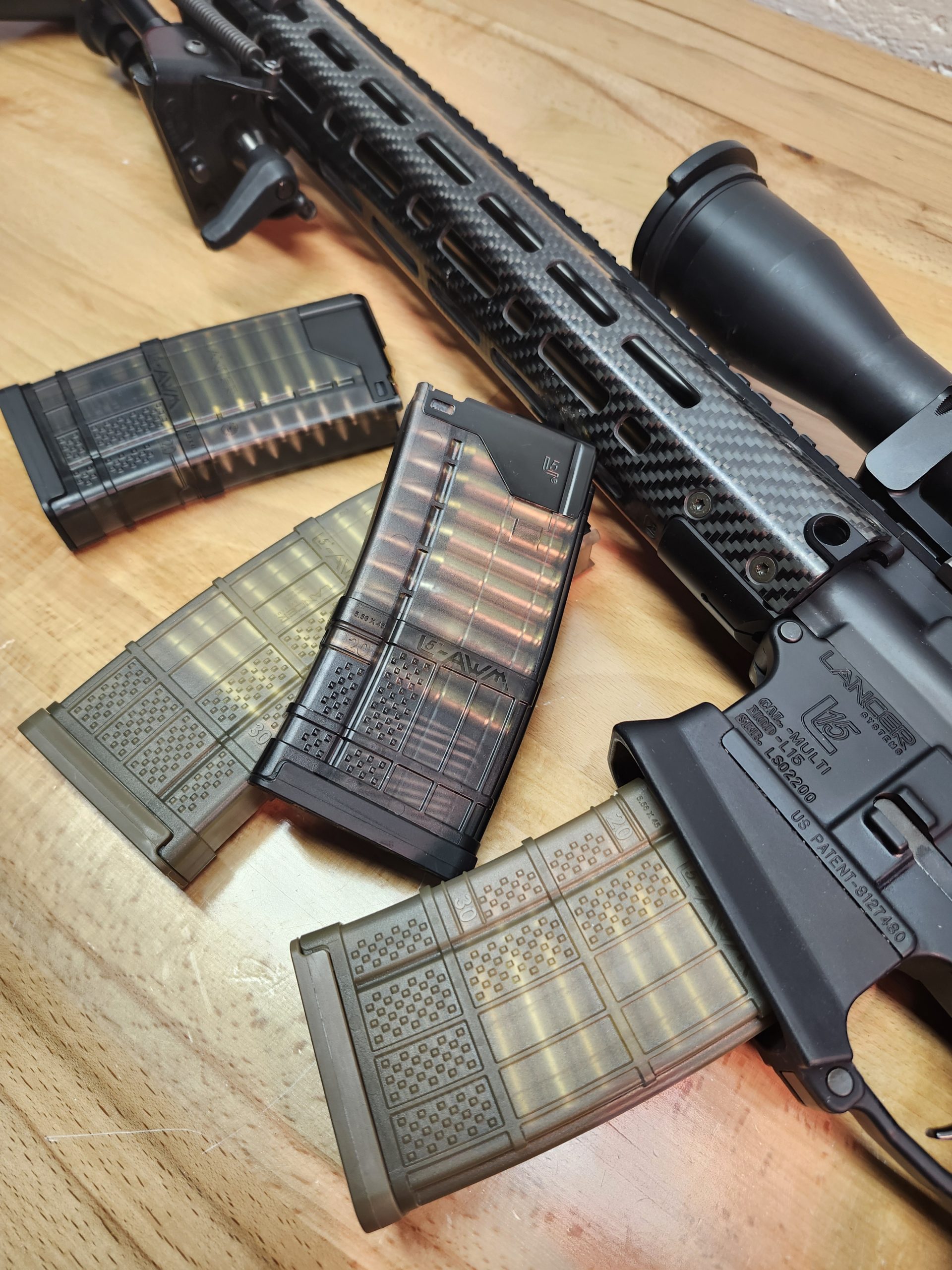 Mags-with-L15-scaled Magazynek Lancer L5AWM GEN.2 20 nabojowy SMOKE