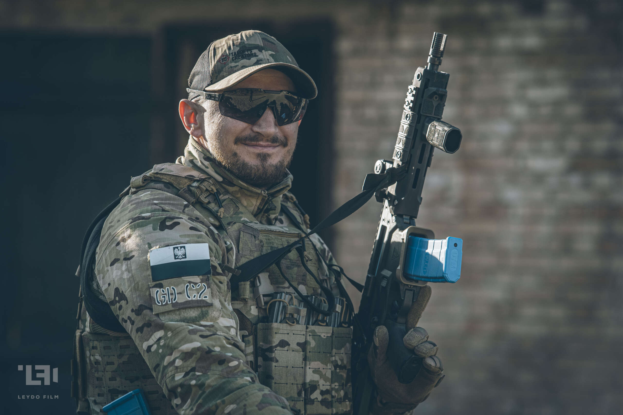 PS1H7375 Czapka z siatką Targets Creators Multicam